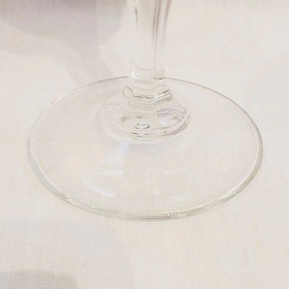 Ruby Red Luminarc Cristal D'Arques Durand 8oz Wine Glass Clear Stem 8